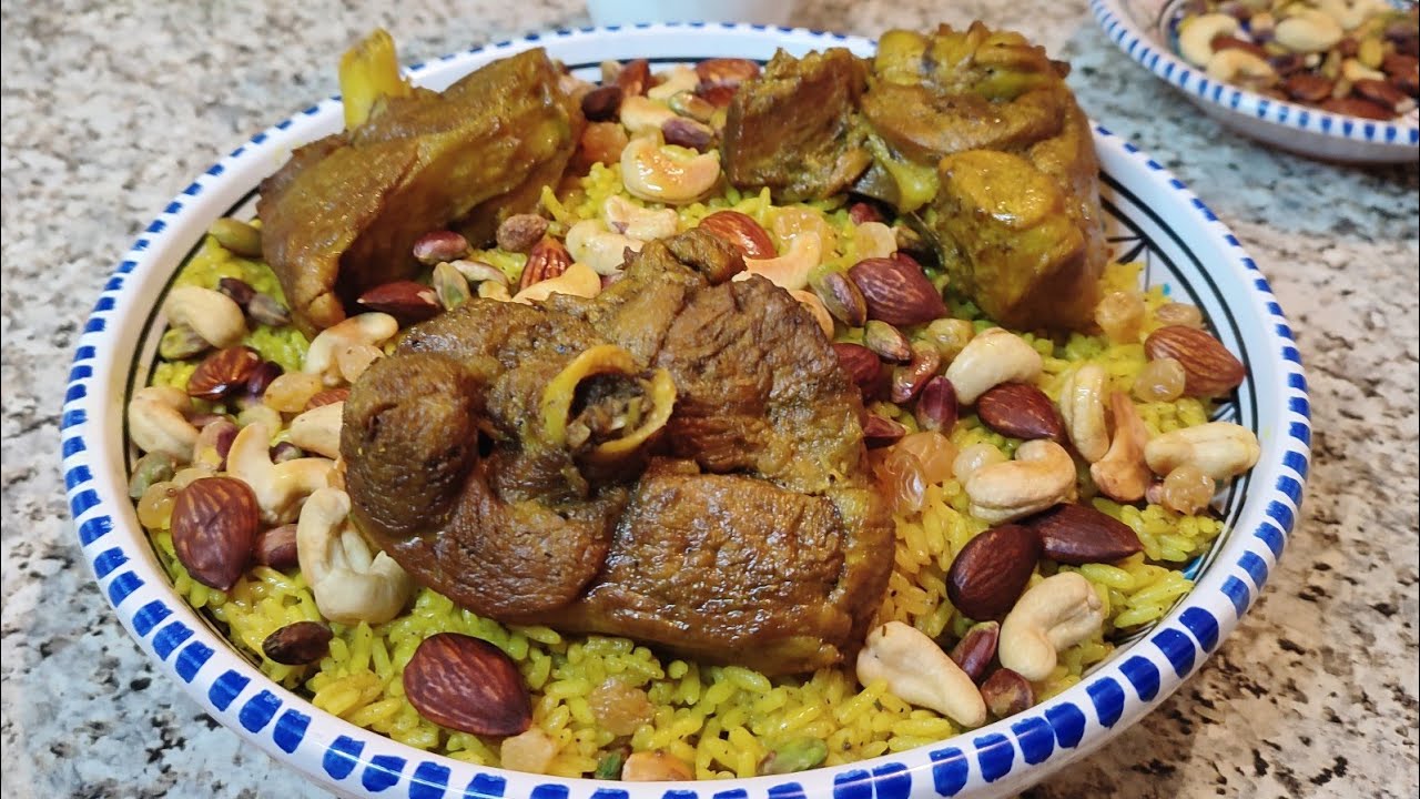 روز ازعر بالعلوش و الفاكية بطريقة ساهلة مع كل اسرار نجاحه يجي كعبة بكعبة بنين برشا 😋