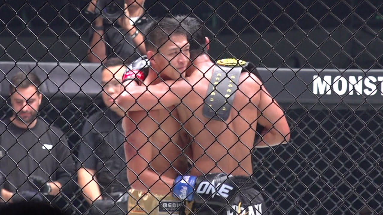 【ONE】野杁正明、スーパーボンと大激闘も判定負けで王座統一ならず　『ONE 173』試合後リング映像