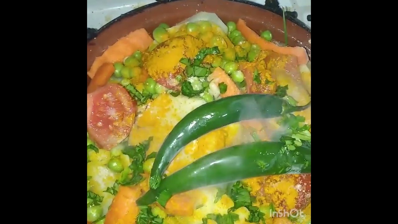 طاجين  الدجاج بالخضروات  صالح لكل زمان ومكان😋😂💪