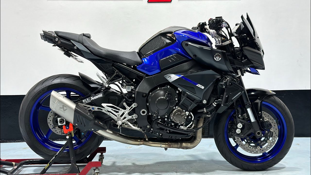 Yamaha Mt10 2017 Exhaust sound Akrapovic + y-pipe