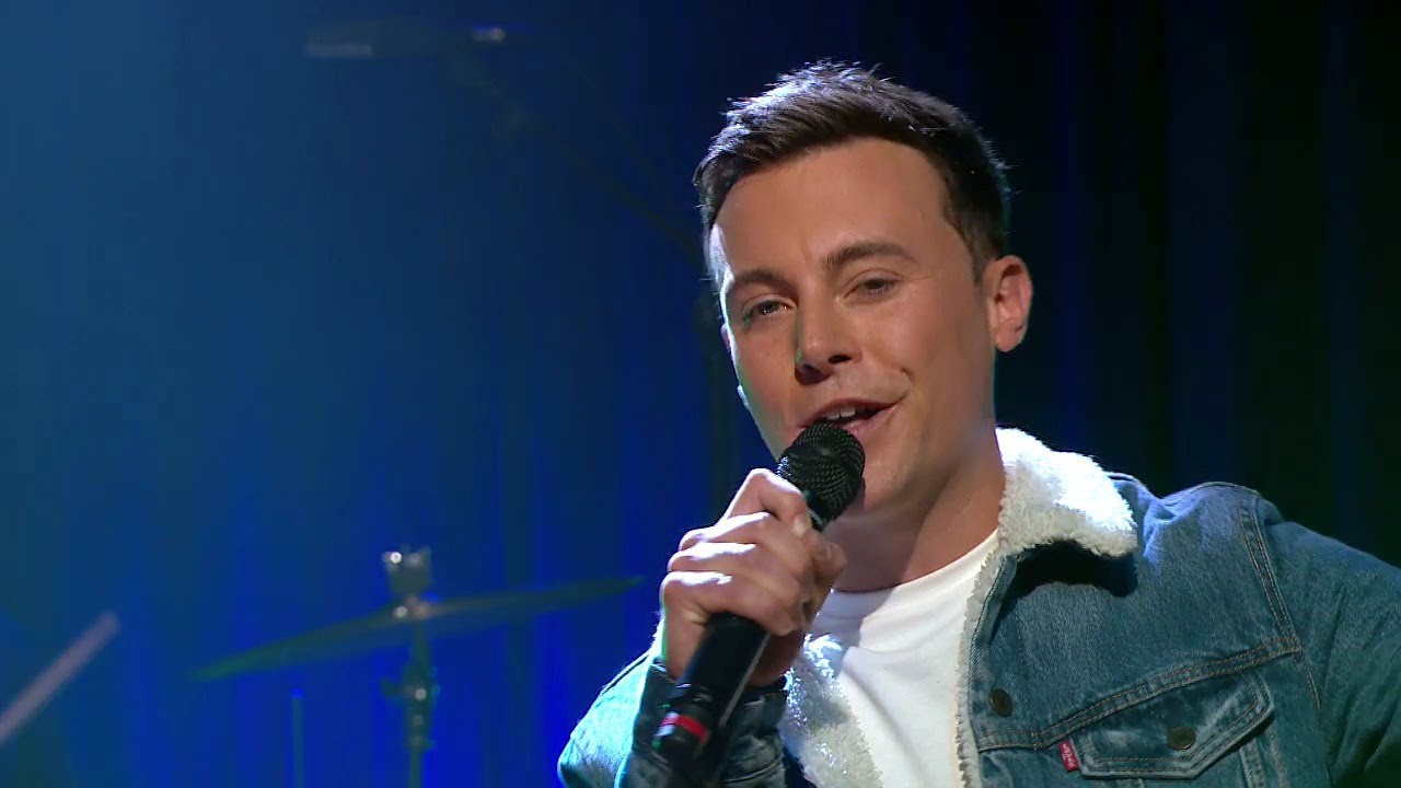 'Holdin' A Good Hand' - Nathan Carter | The Late Late Show | RTÉ One