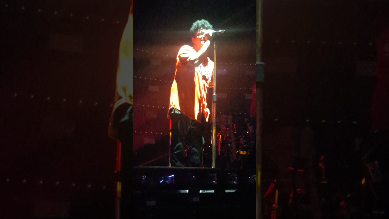 BRUNO MARS @ Houston, TX on 2-3-17