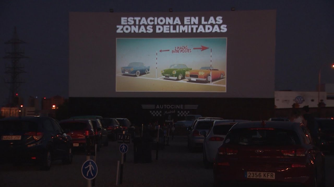 Madrid vive su primera noche de cine en el Autocine Madrid RACE