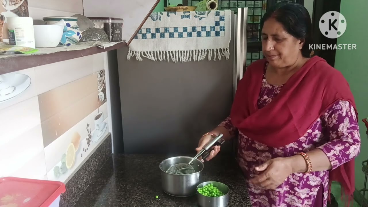 होली पर बनायें एसी सब्जी सभी उंगली चाट के खायेंगे 