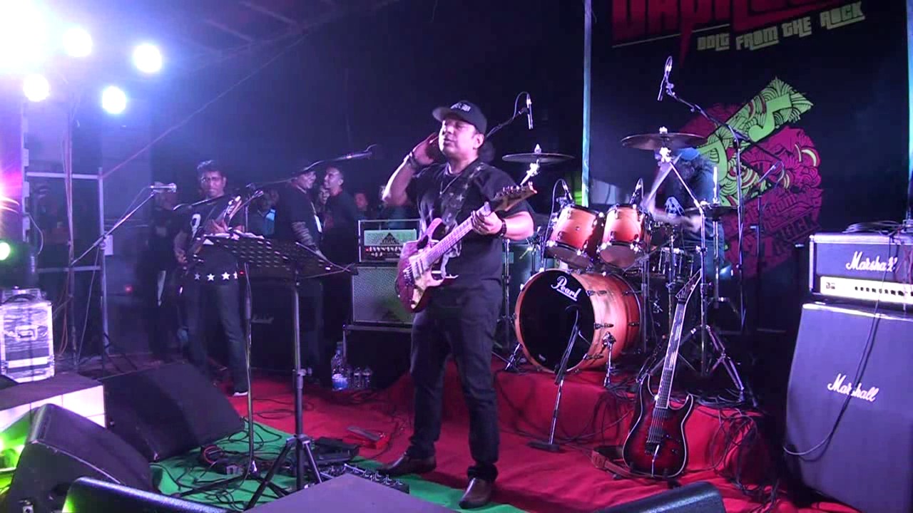 Haste Dekho - Ayub Bachchu LRB (Orpheus with LRB)