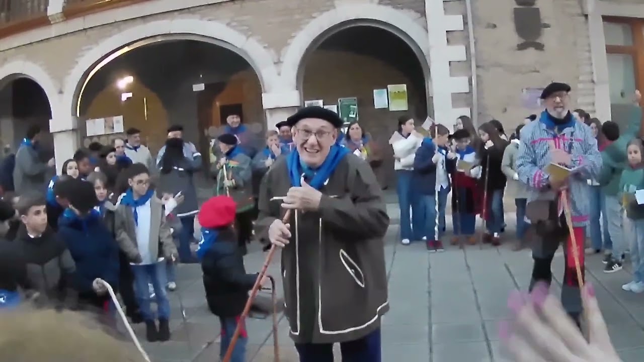 Marzas y discursos en los corrales de buelna