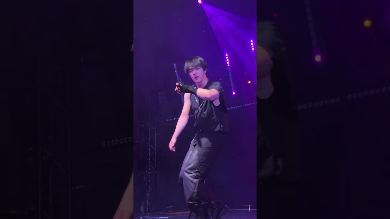 [4K 직캠] 260220 OMEGA X YECHAN 오메가엑스 예찬 ‘TOUCH’ | OMEGA X EUROPE TOUR [RE:CONNECT] in BUDAPEST