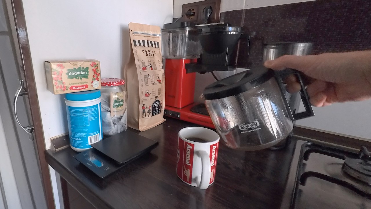 Coffee Routine: Moccamaster & Coffee-Door Beans (5 PM) | Shot on Insta360 GO Ultra (Arctic White)