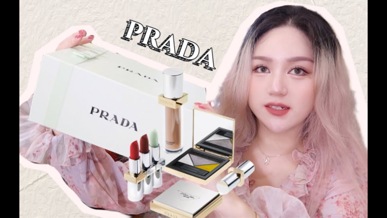 这很难评，我祝它成功吧！PRADA彩妆新品初印象｜粉底&口红上脸试色