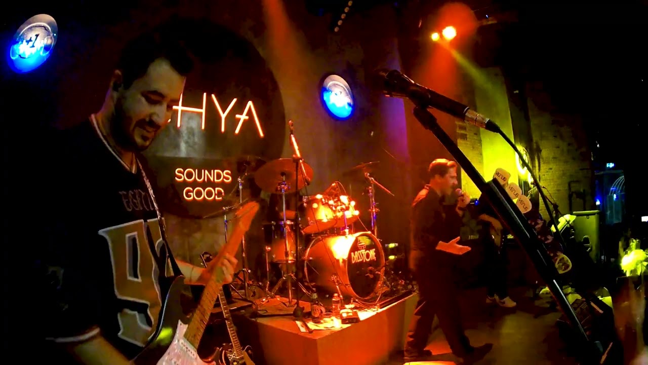 VENÜS - Darıldım (Cover) 