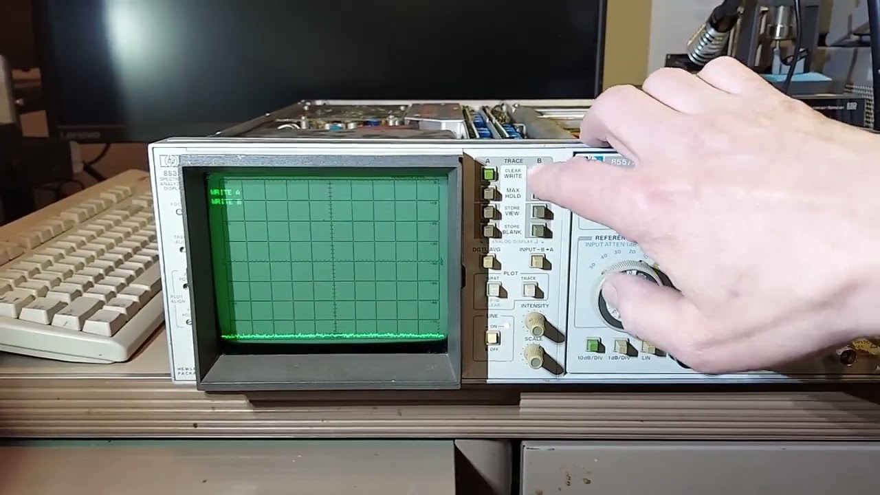HP 853A spectrum analyzer revisited.