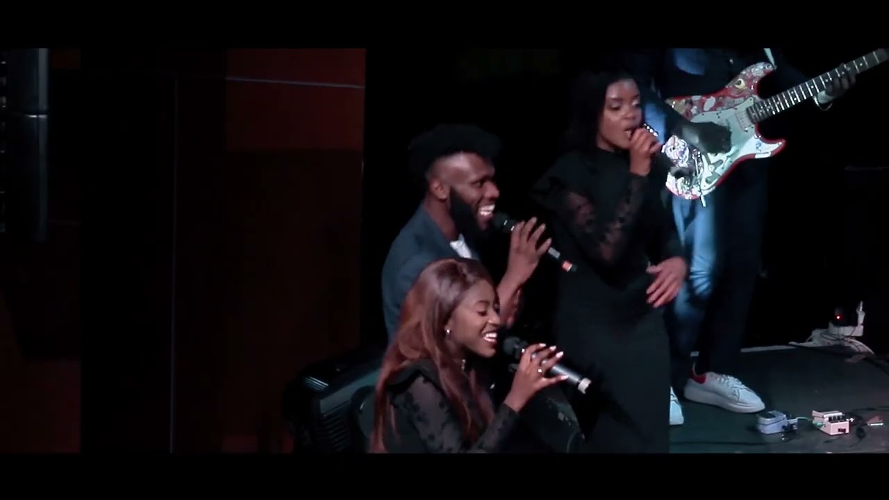 MaMa HUGUETTE AMISI FT BROTHER GODWIN-MA PA (MA PRIERE LIVE CONCERT SOUTH AFRICA)
