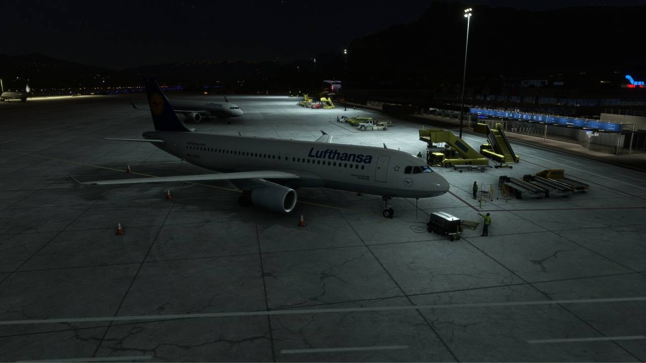 LIVE Shorts🔴| Airbus A320 Short Night Flight from Salzburg!🏞️| Salzburg - Frankfurt | MSFS 2020✈️
