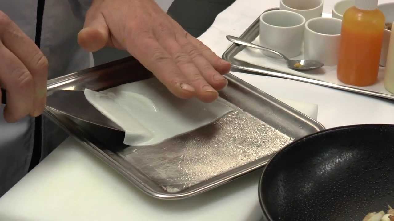 Bart Desmidt prepares a shrimp starter at his Restaurant Bartholomeus