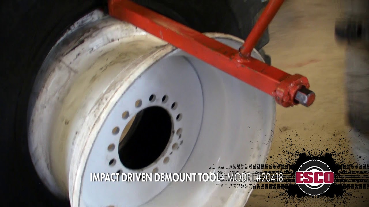 Demounting a 17.5 x 25 Loader Tire/Wheel [Model 20418]