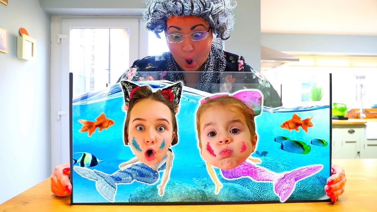 Ruby & Bonnie turned into a Little Mermaid and play with makeup