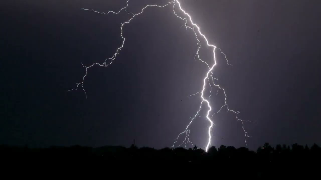 Chopin in E Minor Full