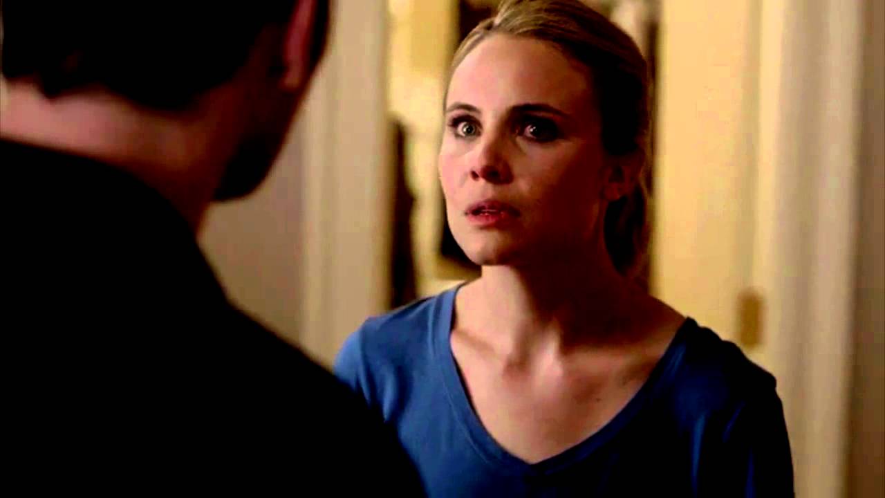 The Originals - Music Scene - Waiting Game by Banks - 1x04