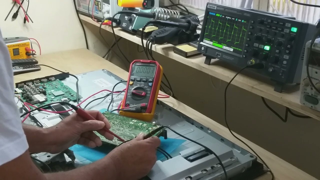 TEC INFO ELETRÔNICA - SAMSUNG - LN32D550K - LÂMPADAS NÃO ACENDEM