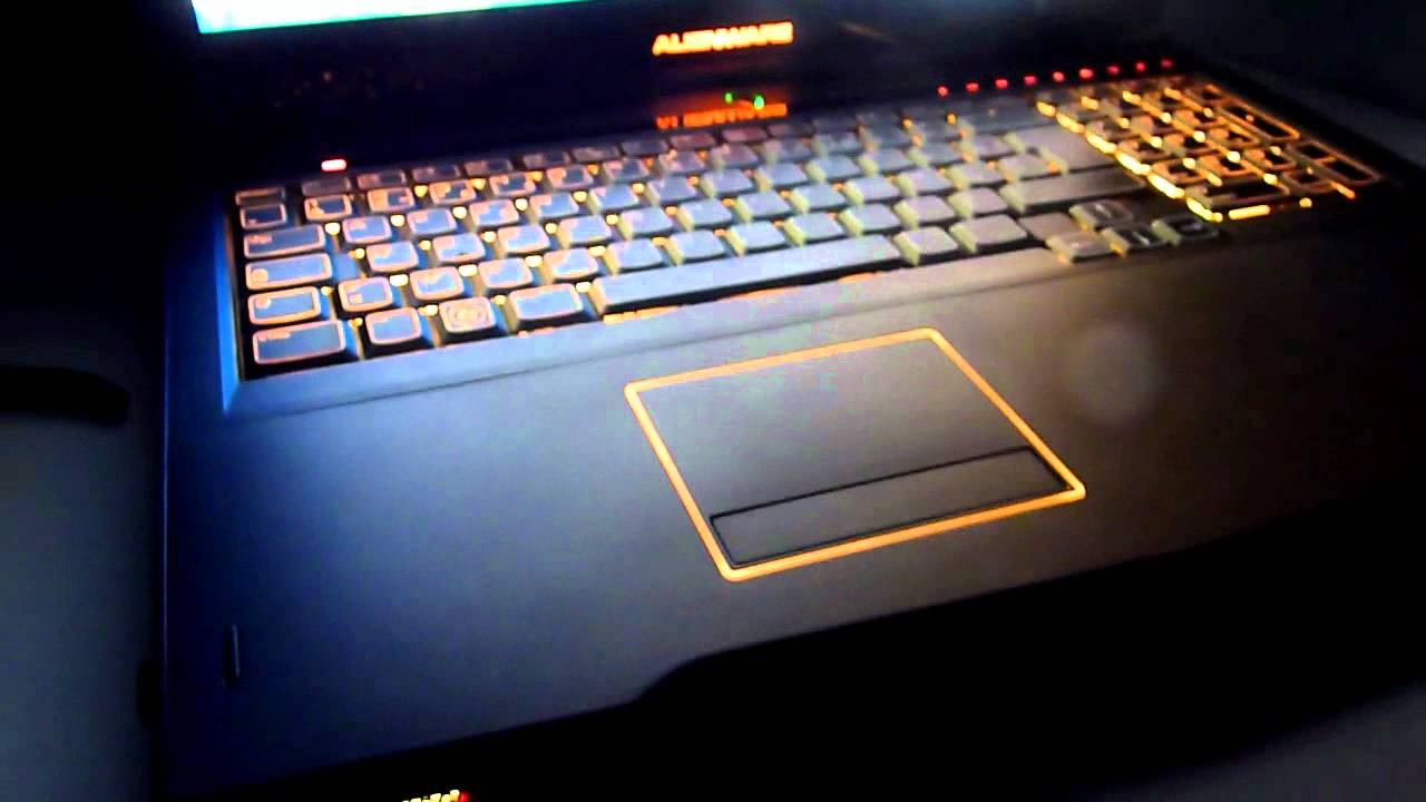 Roccat ISKU et Kova+ et Alienware LUMIERES