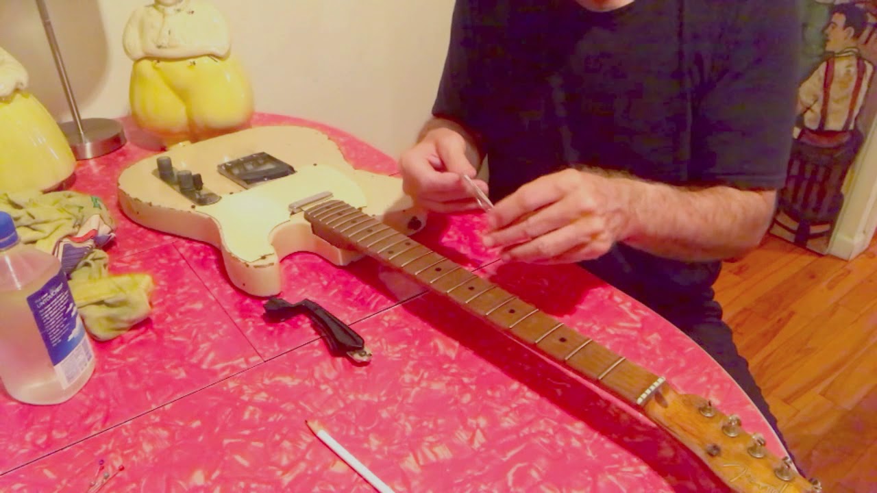 Jim Campilongo - Changing strings on my &rsquo;59 Toploader Telecaster