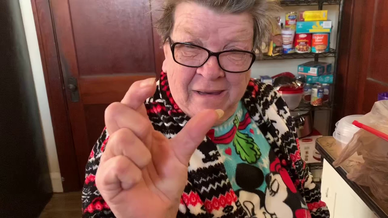 Shop with us!.....VLOGMAS DAY 14-15!