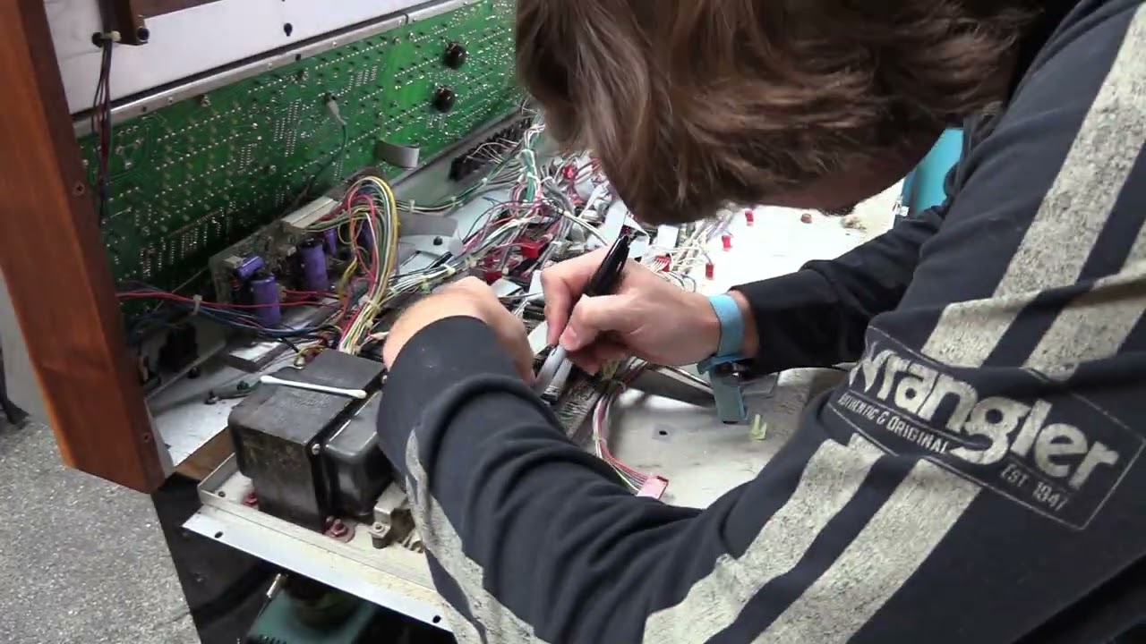 Hollan's Memorymoog Restore/Demo