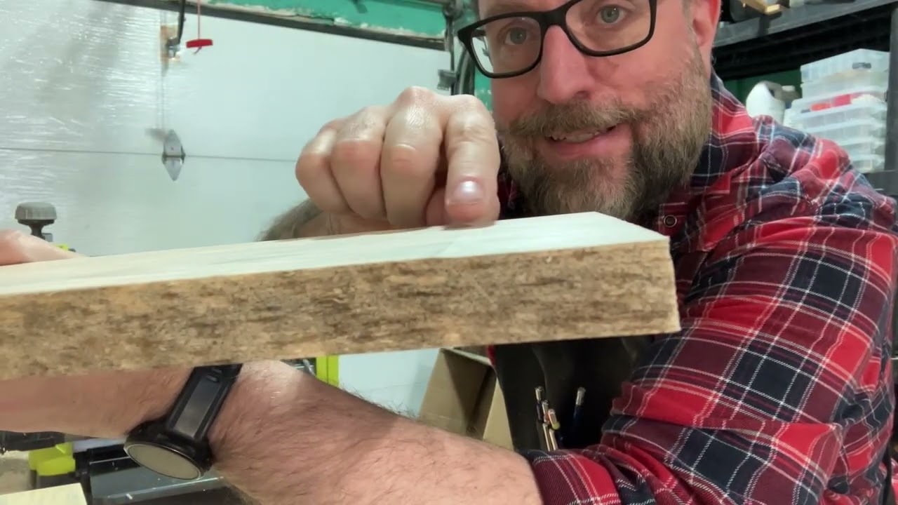 Passer au planner pour une épaisseur parfaite, fond de coffre à outils 