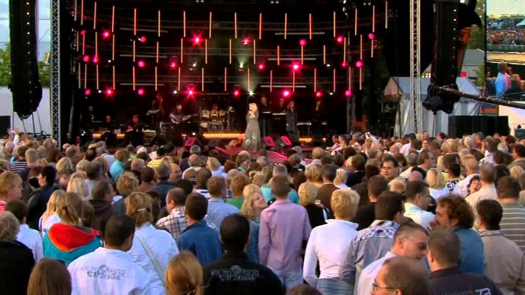 Corry Konings Live in Concert Breda Chasseveld Deel 2