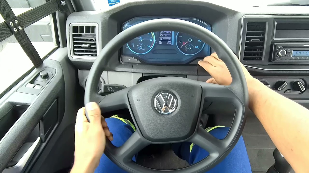 VW 11.180 prime no baú de 14 paletes + Itajai + Câmera na cabeça