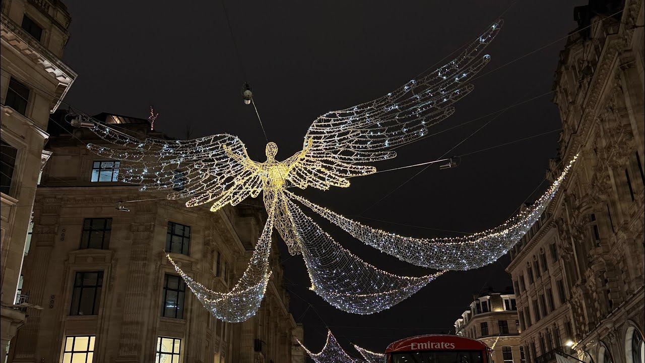Cambridge To London ( Exploring Christmas Lights ) ♥️🎄🇬🇧