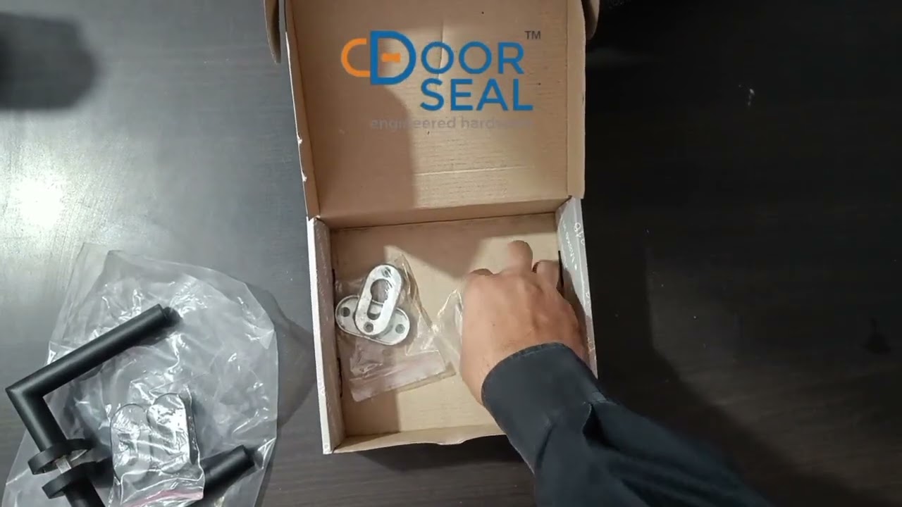 Door seal mortise oval cap handle 