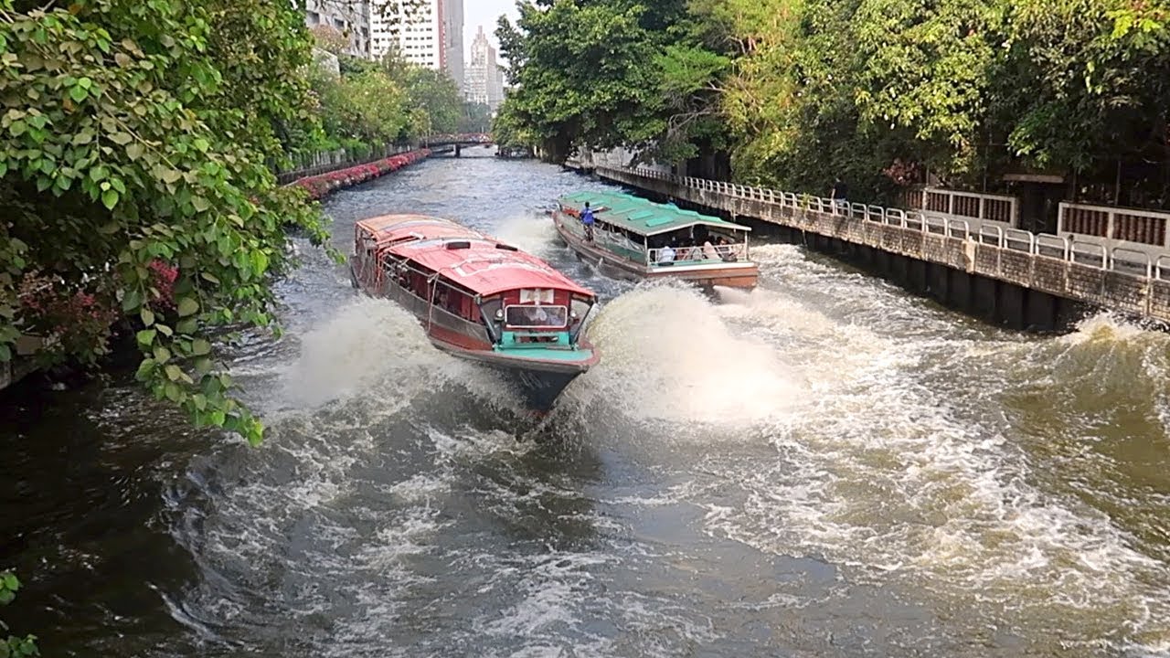 Bangkok: Soi Sukhumvit 11 to Panfa Leelard Pier