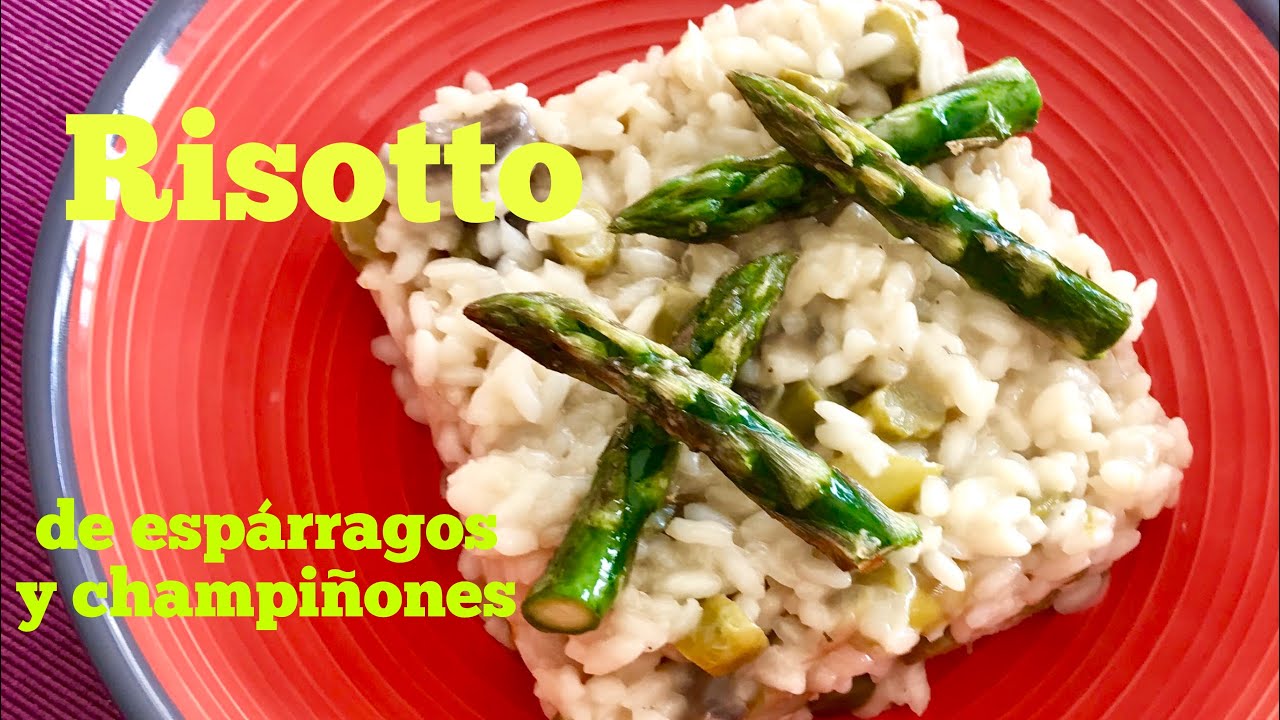 Risotto con espárragos  y champiñones