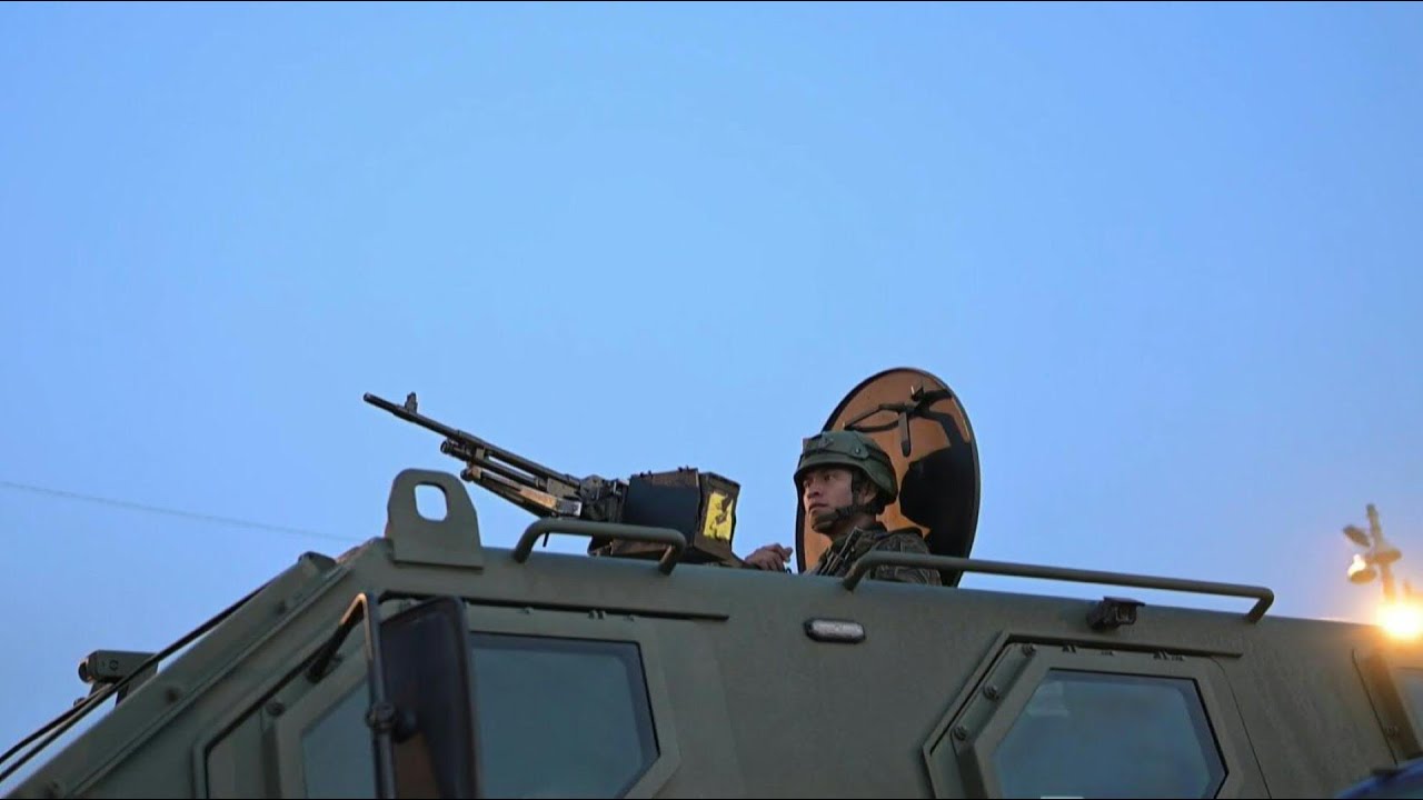 Militares y policías patrullan barrios de la capital de Guatemala asediados por pandillas | AFP