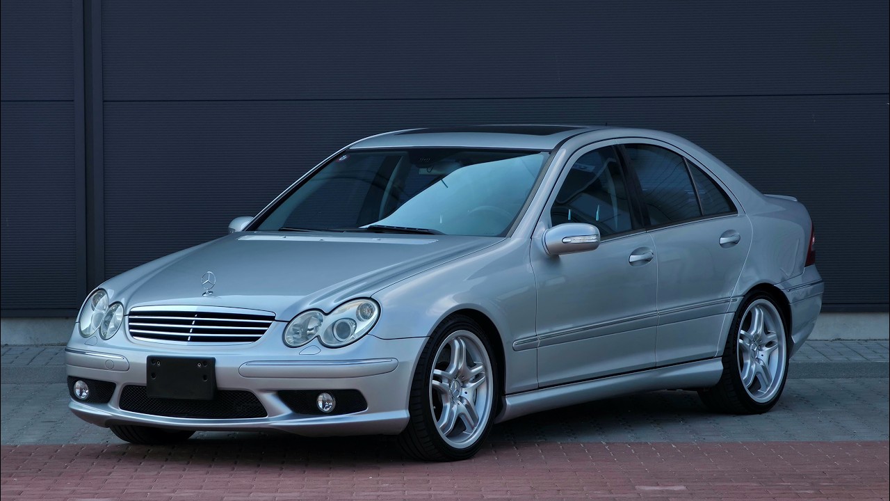 2004 Mercedes-Benz C55 AMG 5.5 V8 367HP 510nm AMG Speedshift Brilliant Silver Metallic