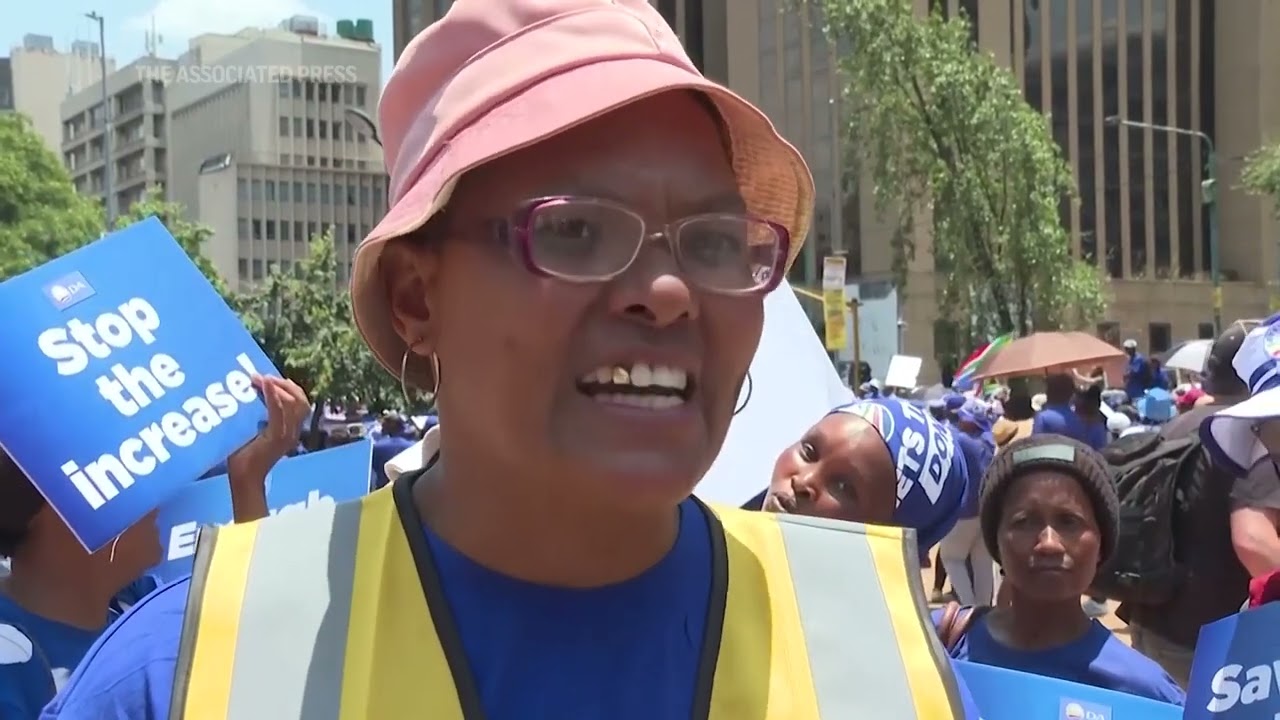 Protesters in South Africa march for electricity
