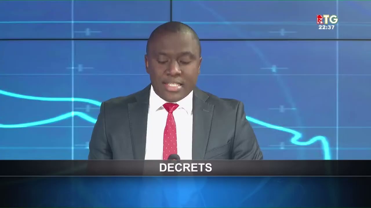 DÉCRET DU PRÉSIDENT DE LA RÉPUBLIQUE | LA SUITE  DES MINISTRES 