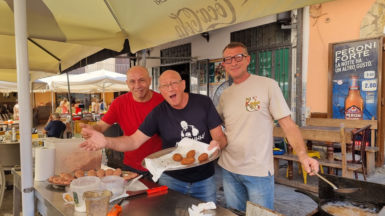 Street food a Ballarò dalla taverna Marco Conti (Palermo)