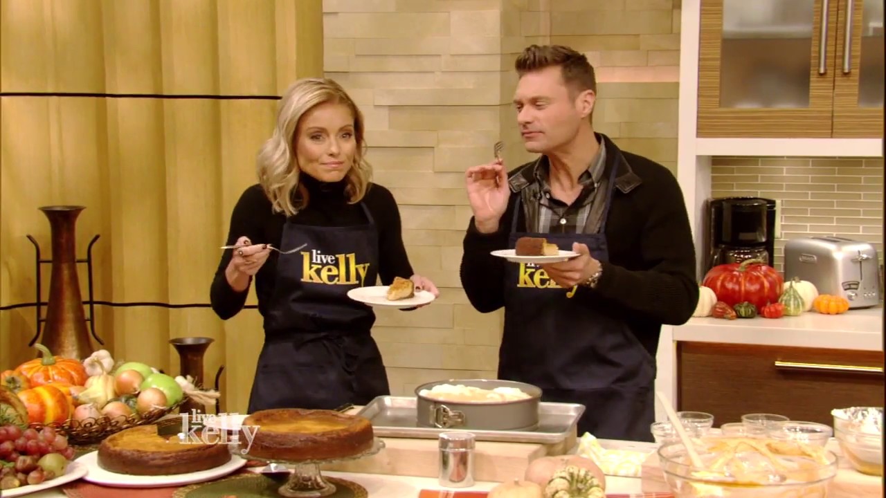 Kelly and Ryan Seacrest Bake Pumpkin Ricotta Cheesecake