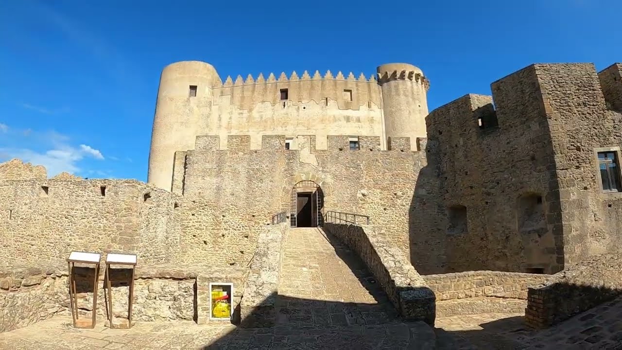 SANTA CATERINA  -  IL CASTELLO