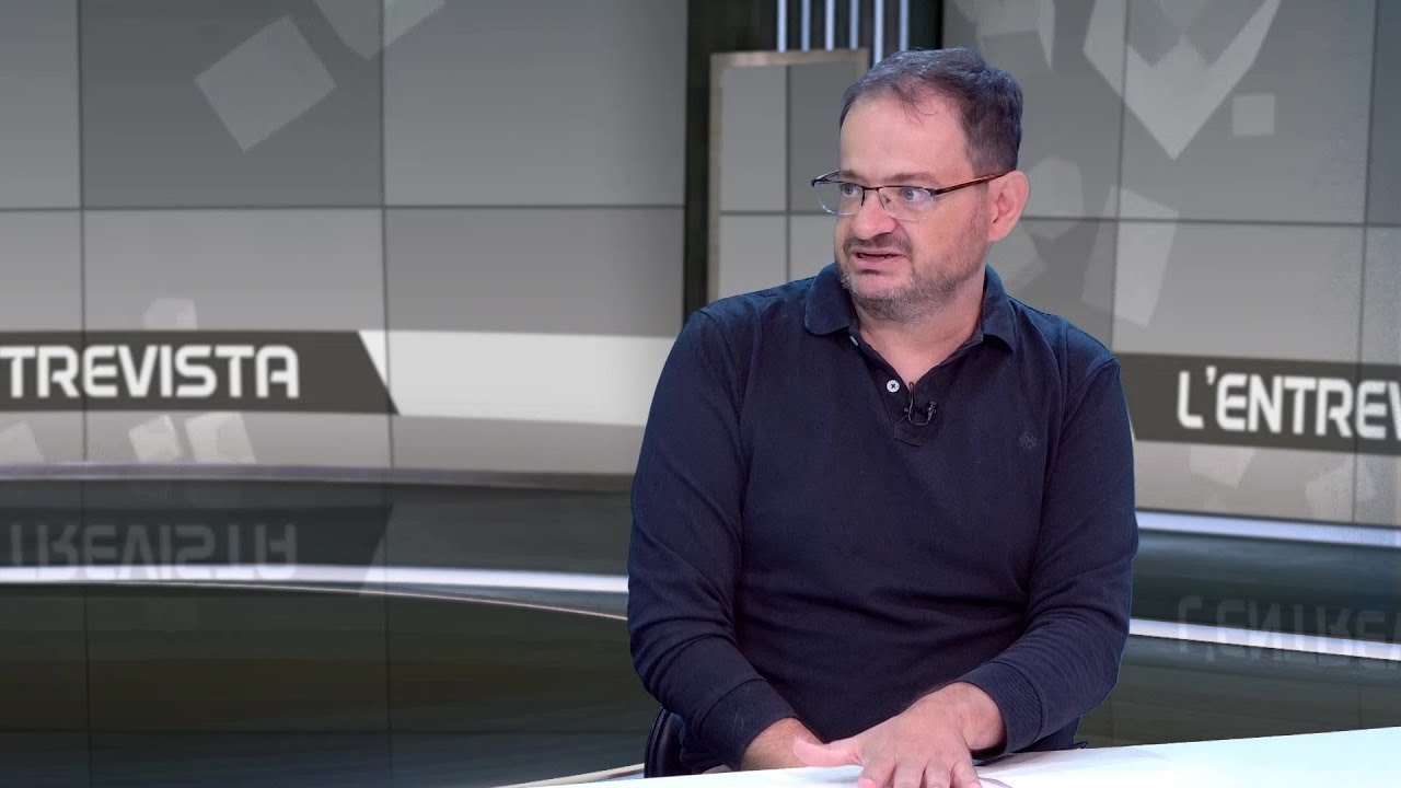 L'Entrevista a Andreu Caralt, periodista i historiador