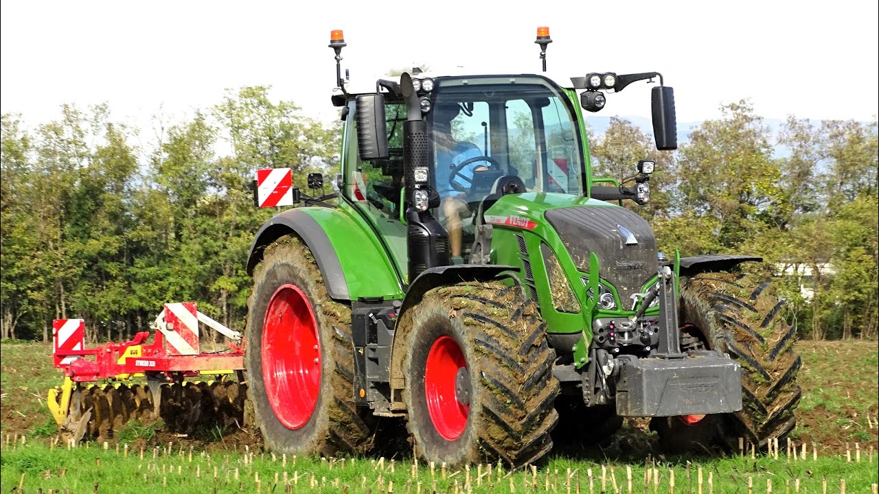 Fendt 724 Vario Gen 6 + Pöttinger Synkro 3030 | MERLO