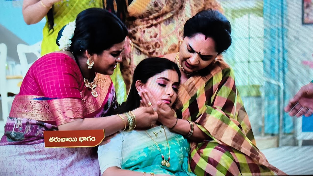 చంద్ర తల్లి కాబోతుందని తెలిసి సంతోషించిన విరాట్ కుటుంబం