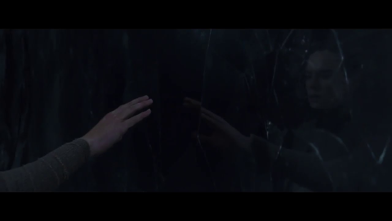 Star Wars: The Last Jedi |Rey Asks To See Her Parents