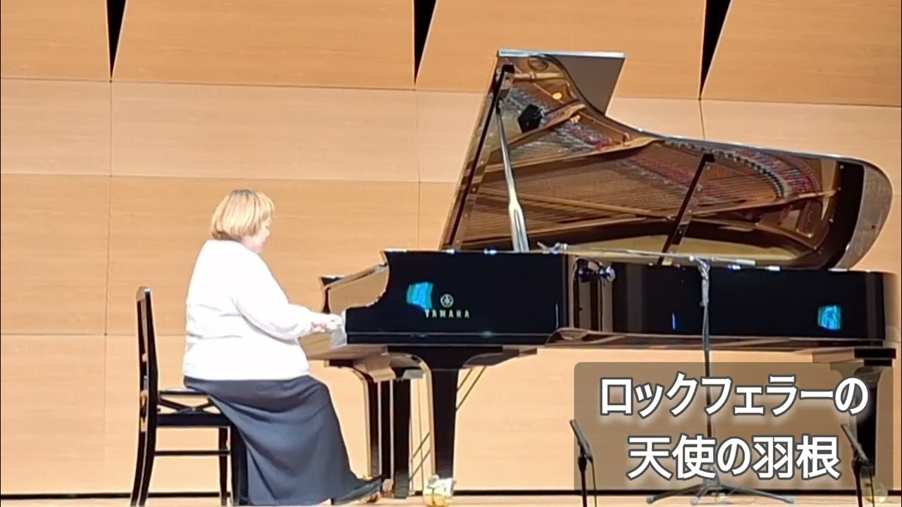 辻井伸行「ロックフェラーの天使の羽根」をステージで演奏しました：Played on the Piano 'Rockefeller Angel Wings' 