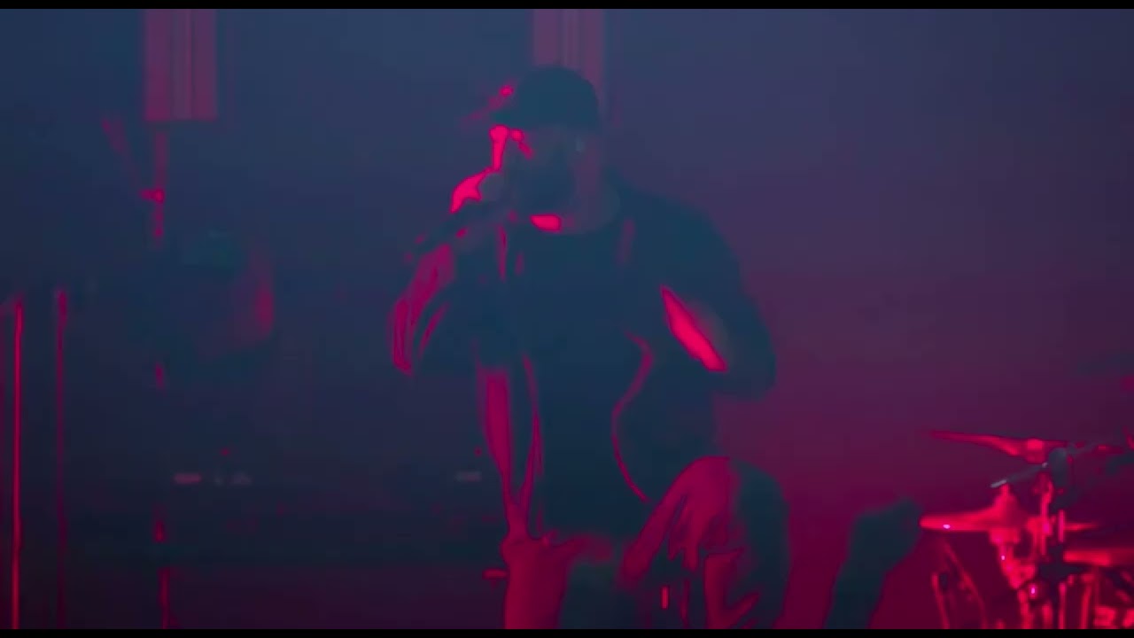 Erra Gungrave live