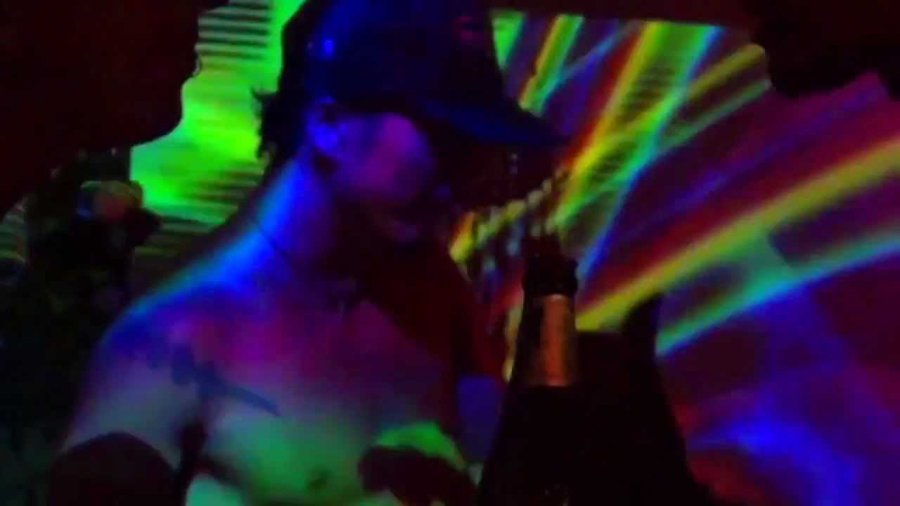 VJ Devil-Proof Tiger's Vlog - 'HEAVEN and EARTH' House Sessions