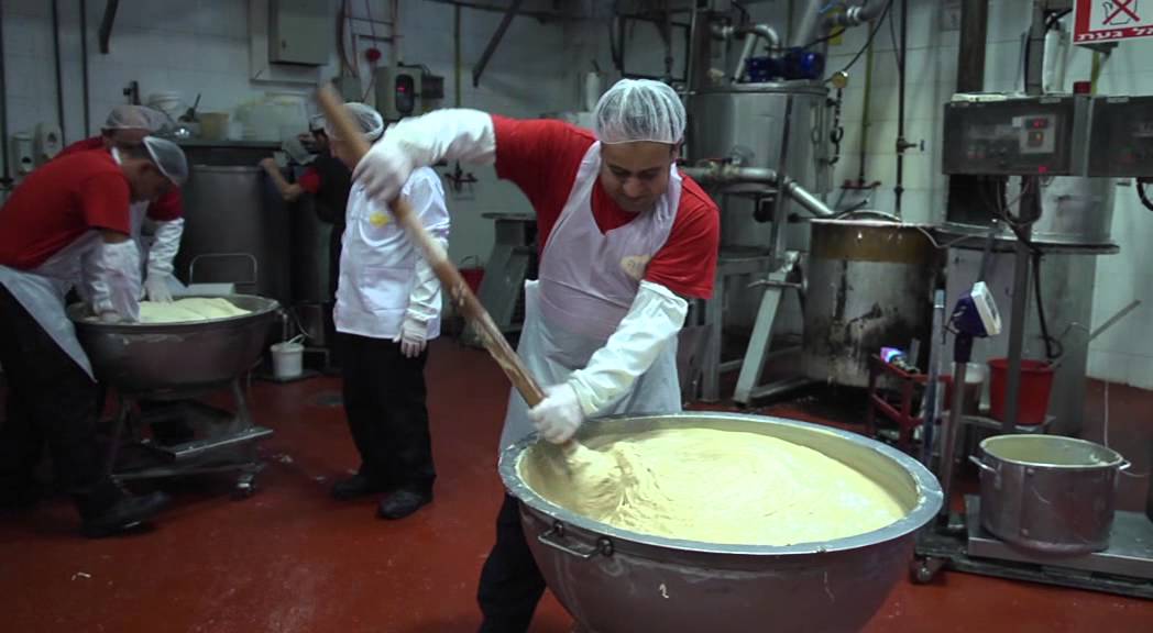 איך מייצרים חלוה