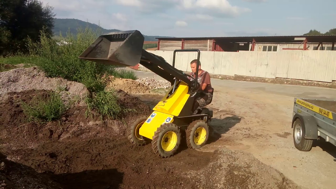 Práca s mininakladačom od www.mini-bagre.sk